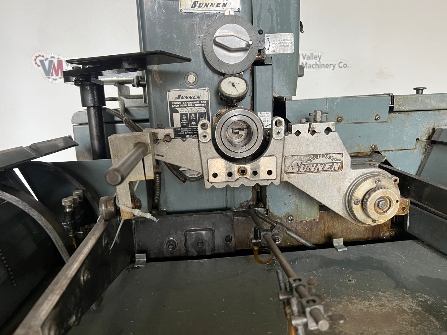 SUNNEN 1804 PRECISION HONING MACHINE