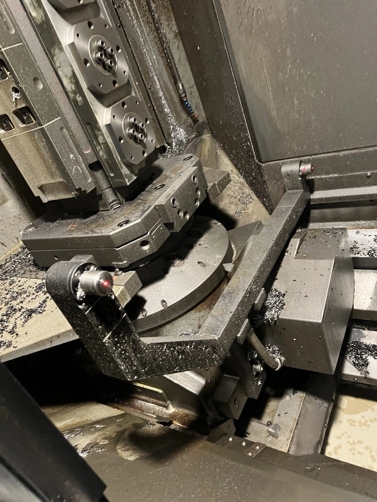 2012 TOYADA FH400J CONTROL FANUC 32i Cat40 HORIZONTAL MACHINING CENTER
