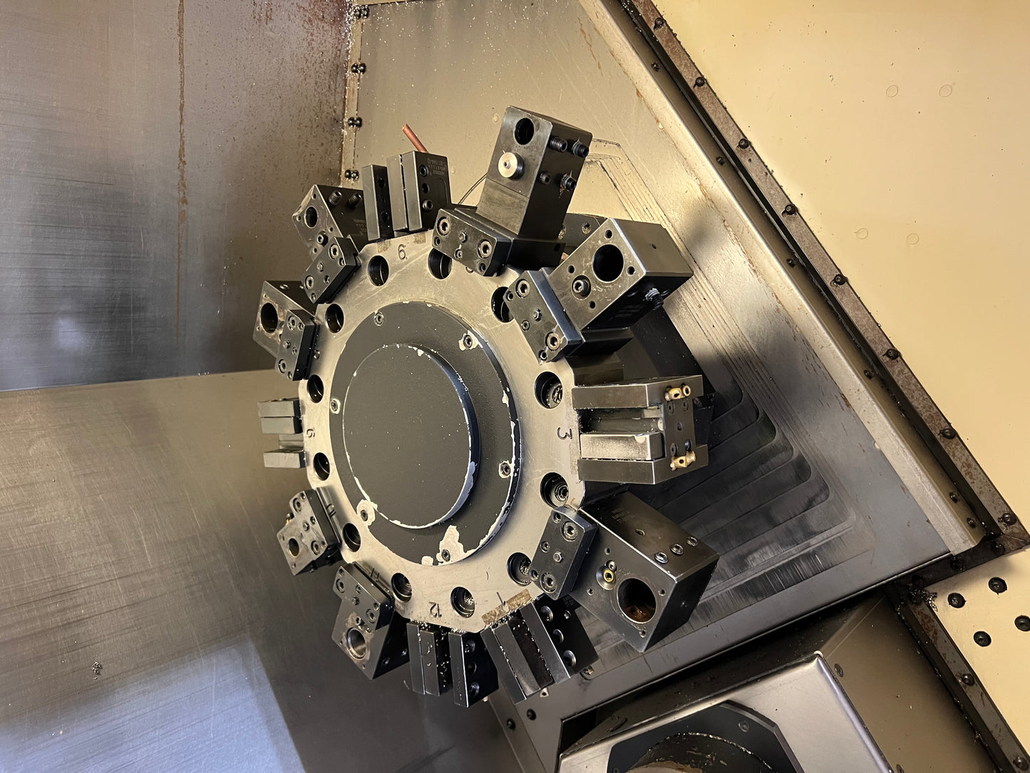 HARDINGE QUEST SP 51 CNC LATHE
