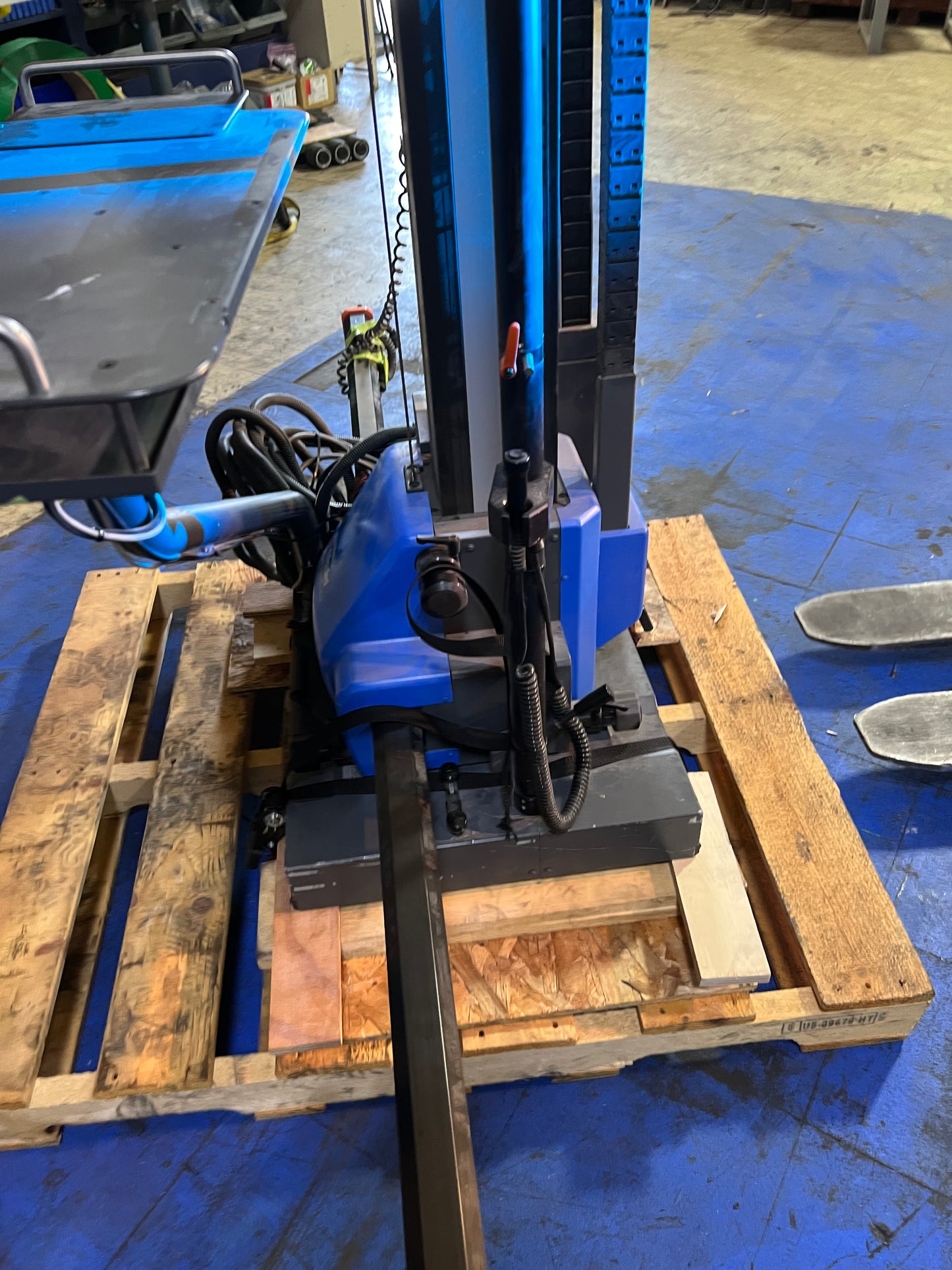 TOKYO BOEKI TECHNO SYSTEN MODEL F LAYOUT MACHINE CMM