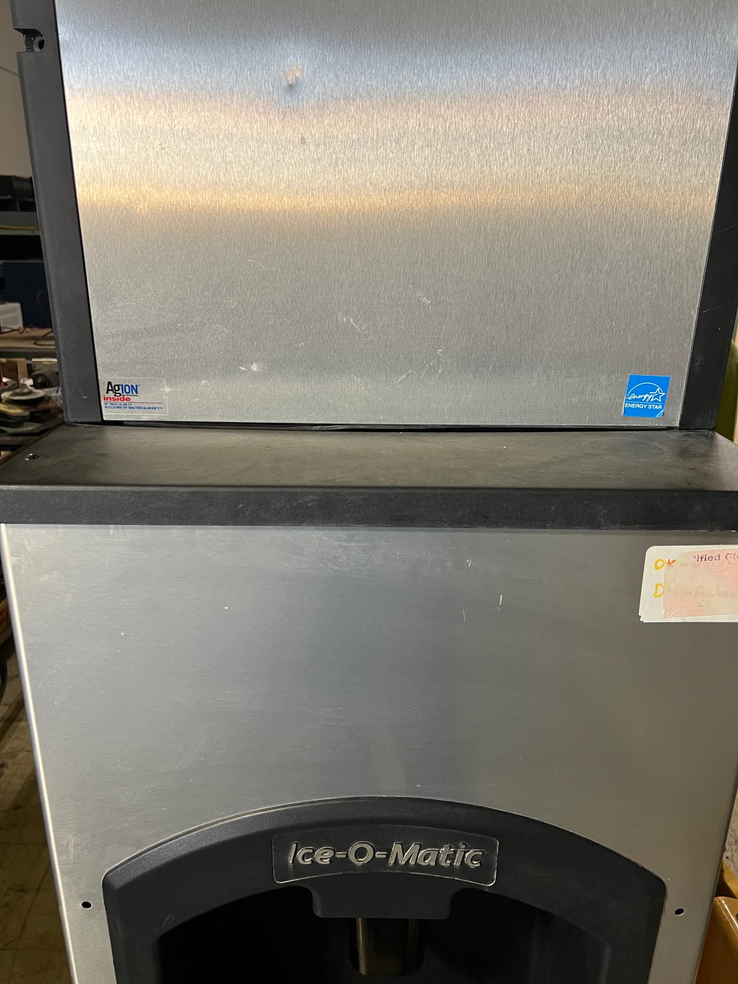 ICE-O-MATIC ICE MAKER MACHINE
