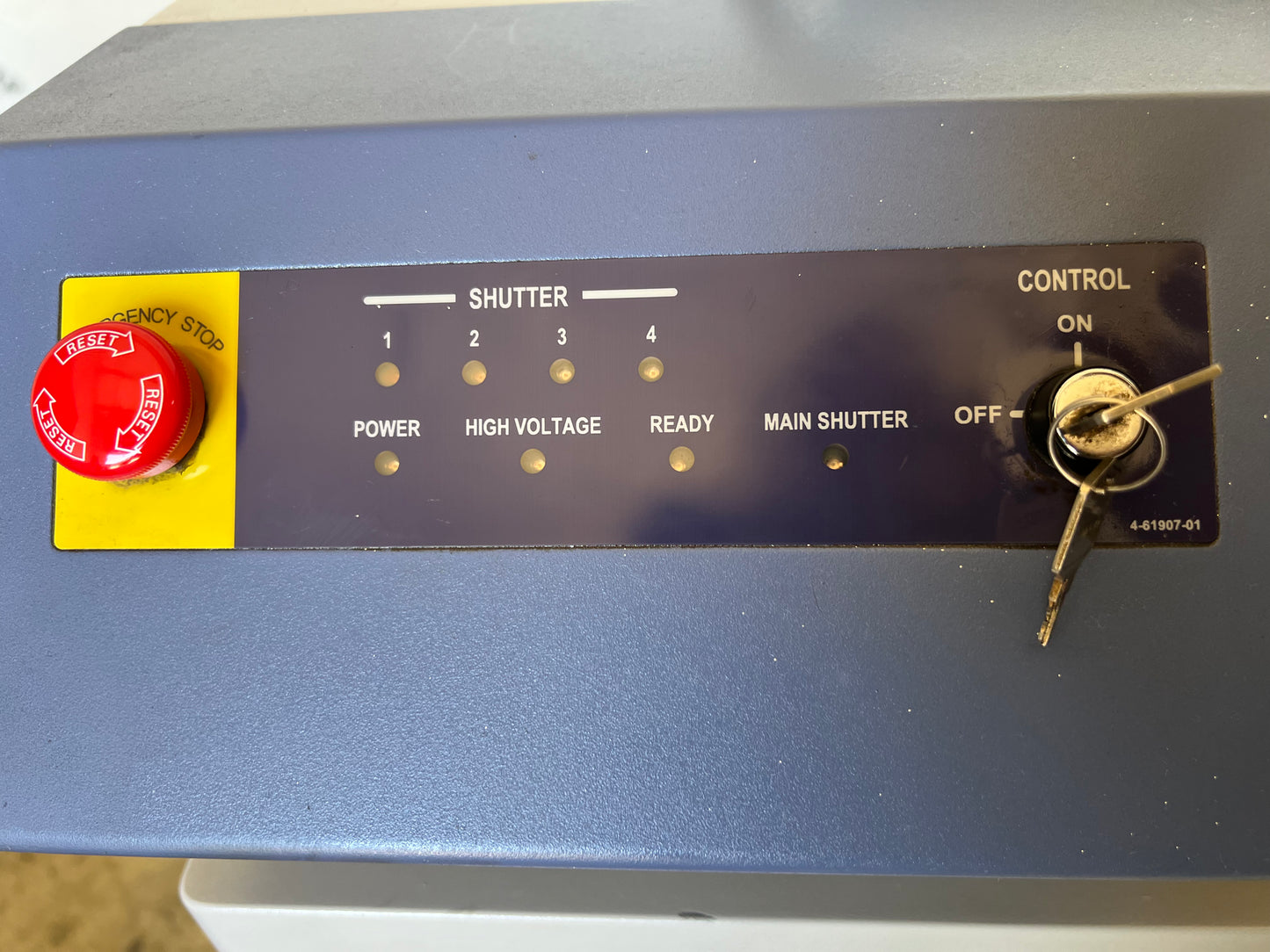 UNITEK MIYACHI LASERS LW400A LASER POWER SUPPLY/WELDER