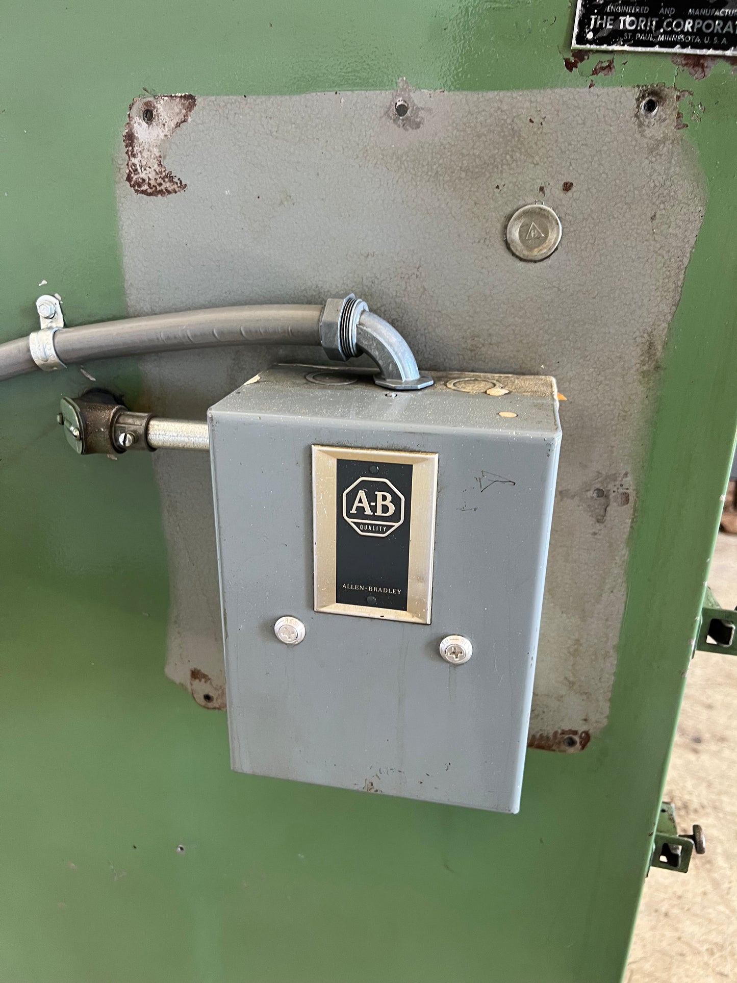 TORIT DUST COLLECTOR MODEL 81