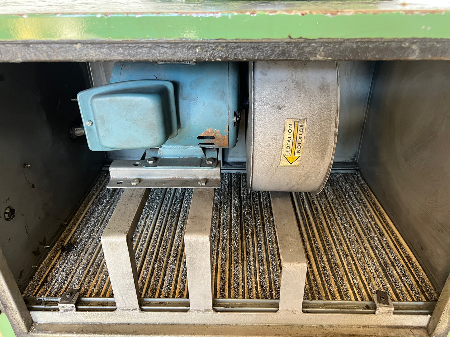 TORIT DUST COLLECTOR MODEL 81