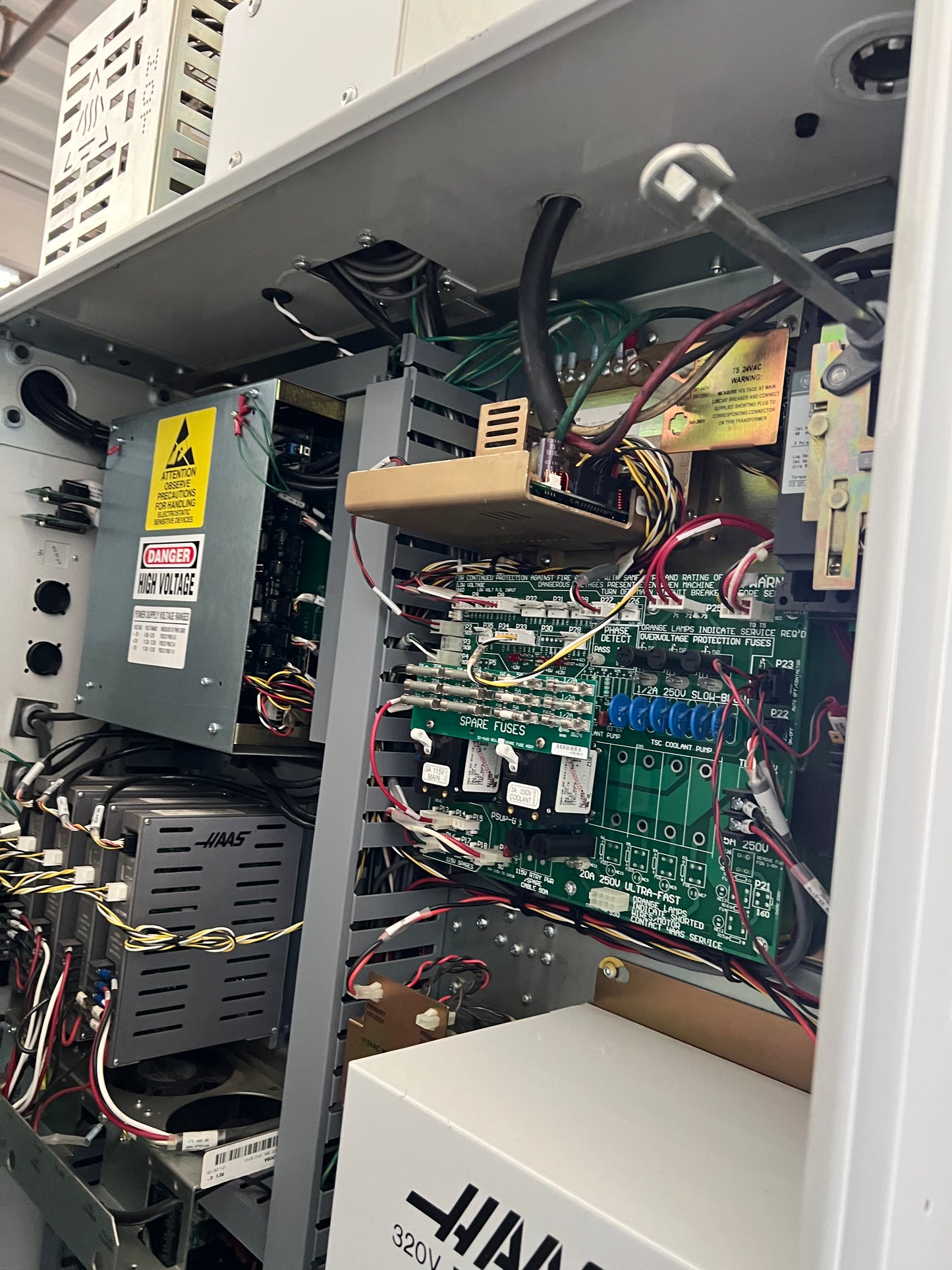 HAAS TM-1 TOOL ROOM MILL