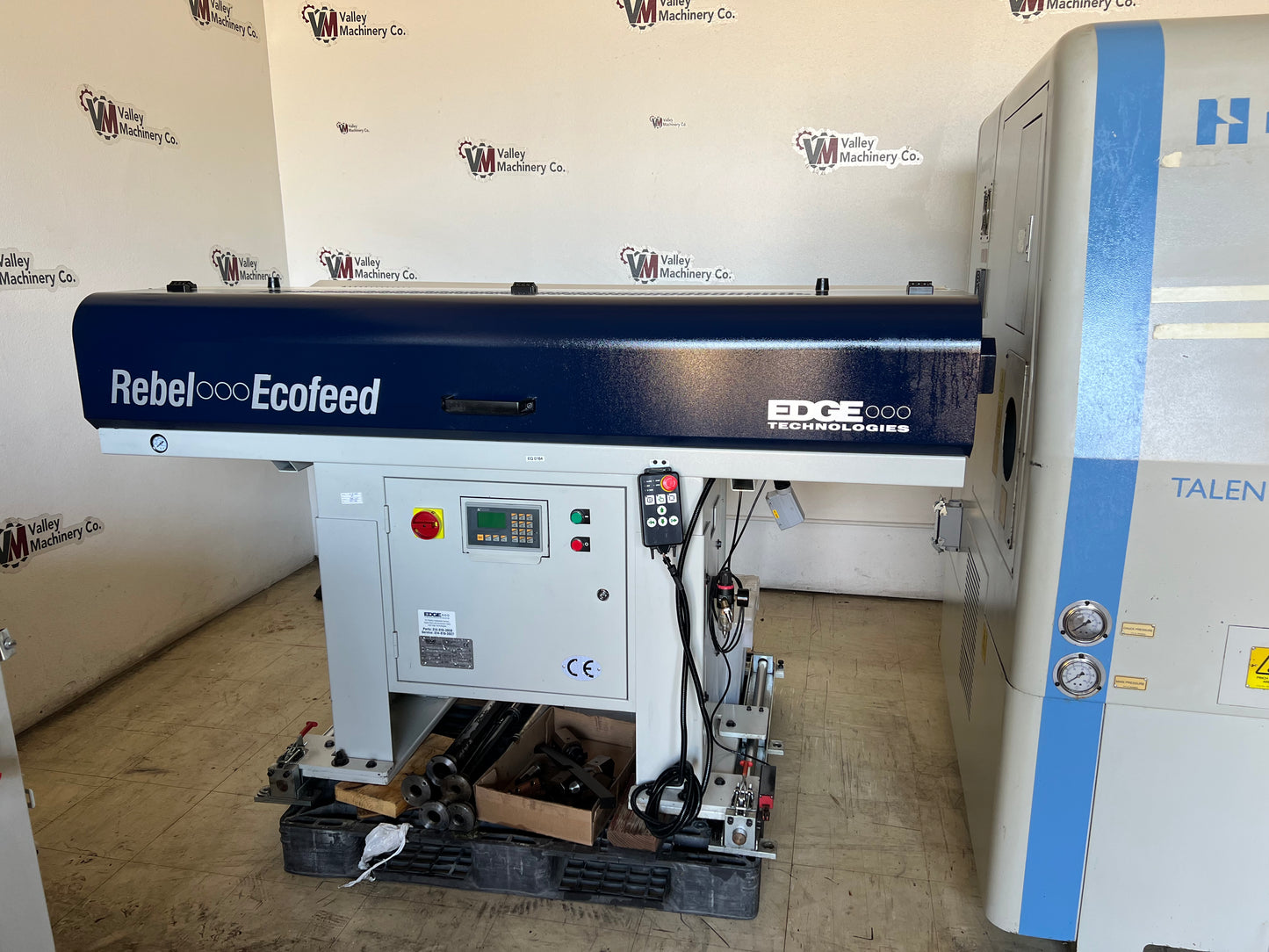 HARDINGE CNC LATHE TALENT 6/45SV WITH BAR FEED AND FANUC CONTROL