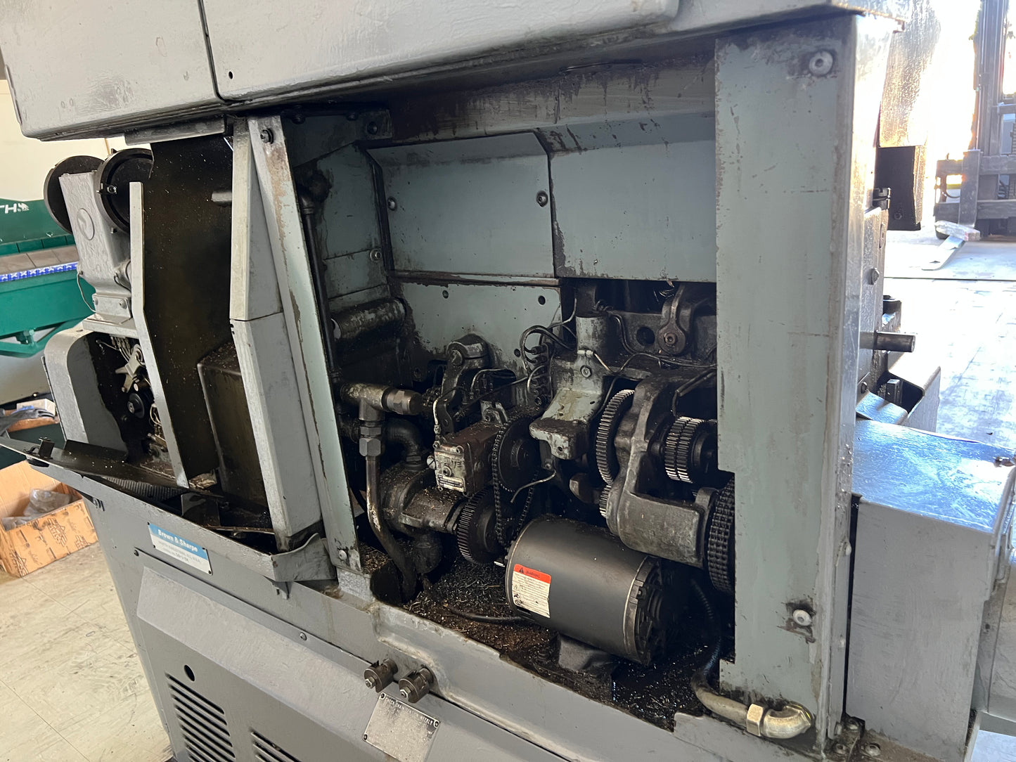 BROWN & SHARPE NO. 3 SCREW MACHINE 4 SPEEDS