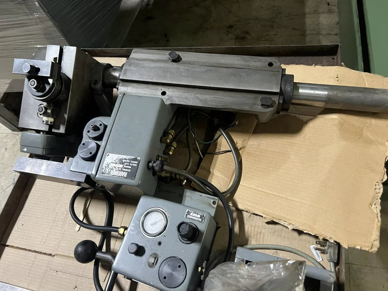 HARDINGE CHUCKER AUTOMATIC THREADING UNIT – Valley Machinery Co