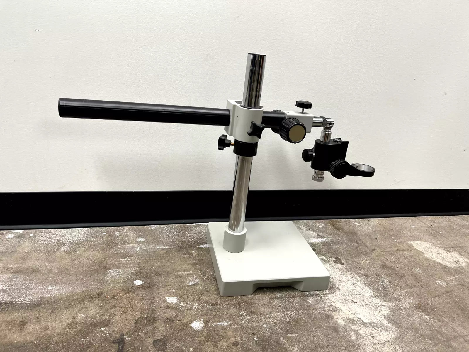 Heavy Microscope MICROSCOPE HEAVY DUTY BOOM STAND – Valley Machinery Co