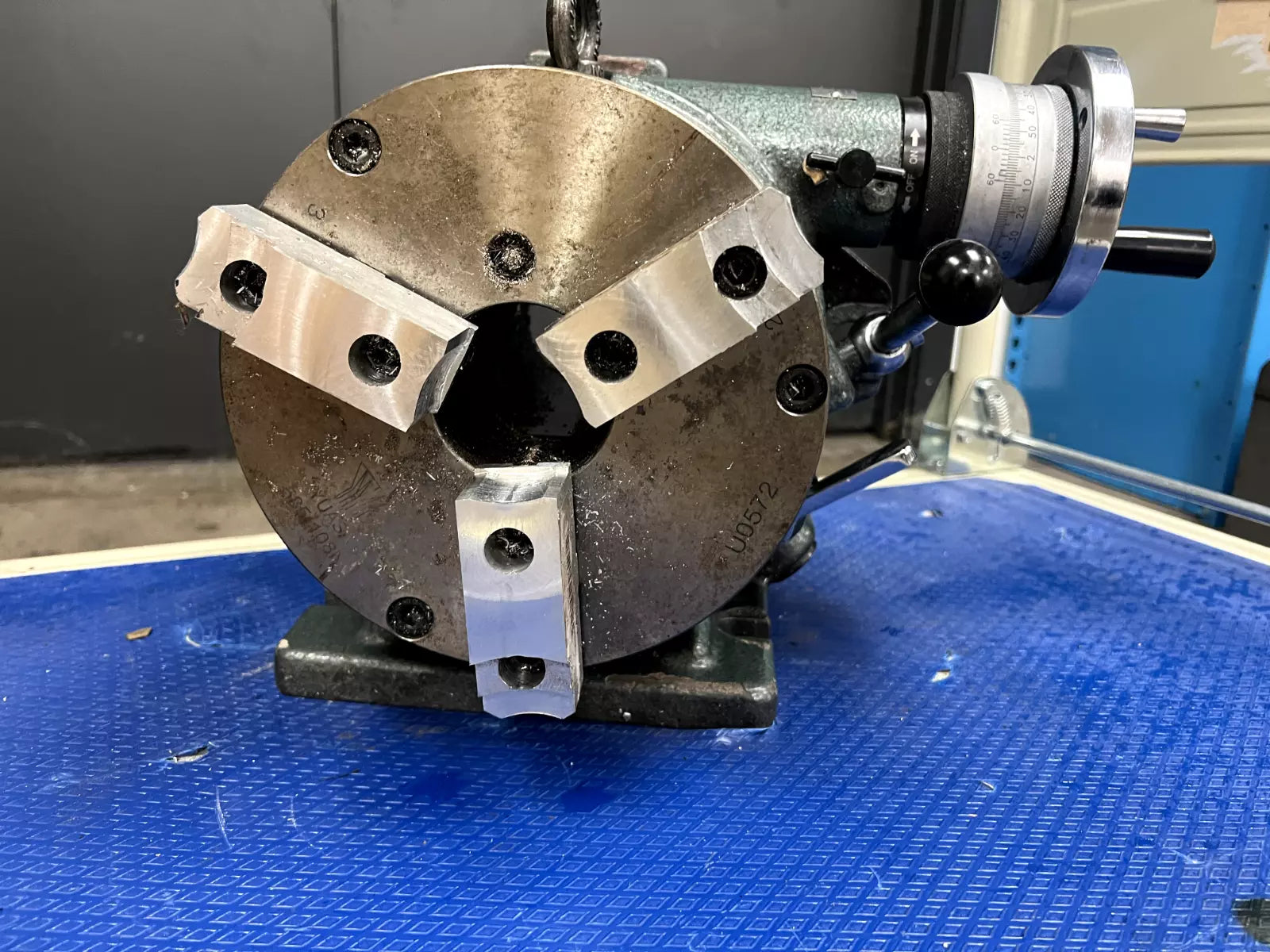 YUASA MANUAL ROTARY TABLE – Valley Machinery Co